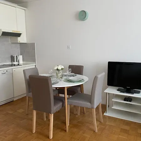 - Grey Апартаменты Любляна